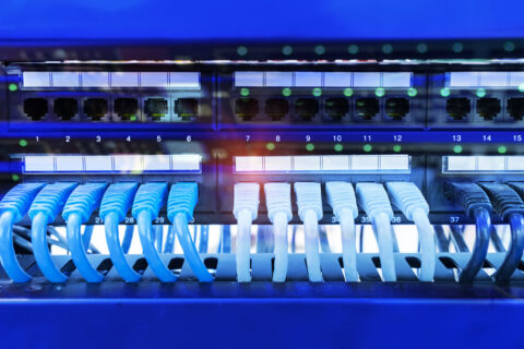 Netzwerktechnik Hub Switch Elektrik Elektrotechnik Ottow Elektro Thomas Kiel