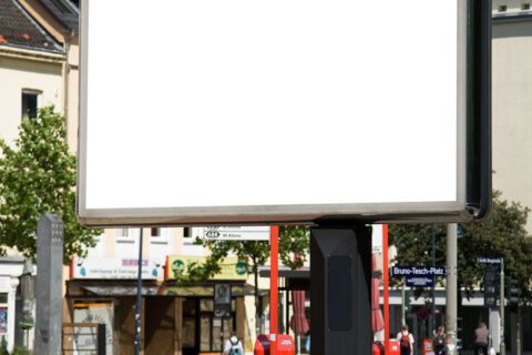 Werbeanlagen Werbeflaeche Installieren City Light Elektrik Elektrotechnik Ottow Elektro Thomas Kiel